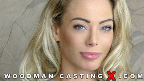 ISABELLE DELTORE photos by Pierre Woodman